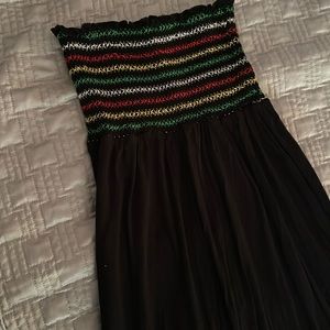Black tube top dress 💚🤍❤️💛🖤 size large.